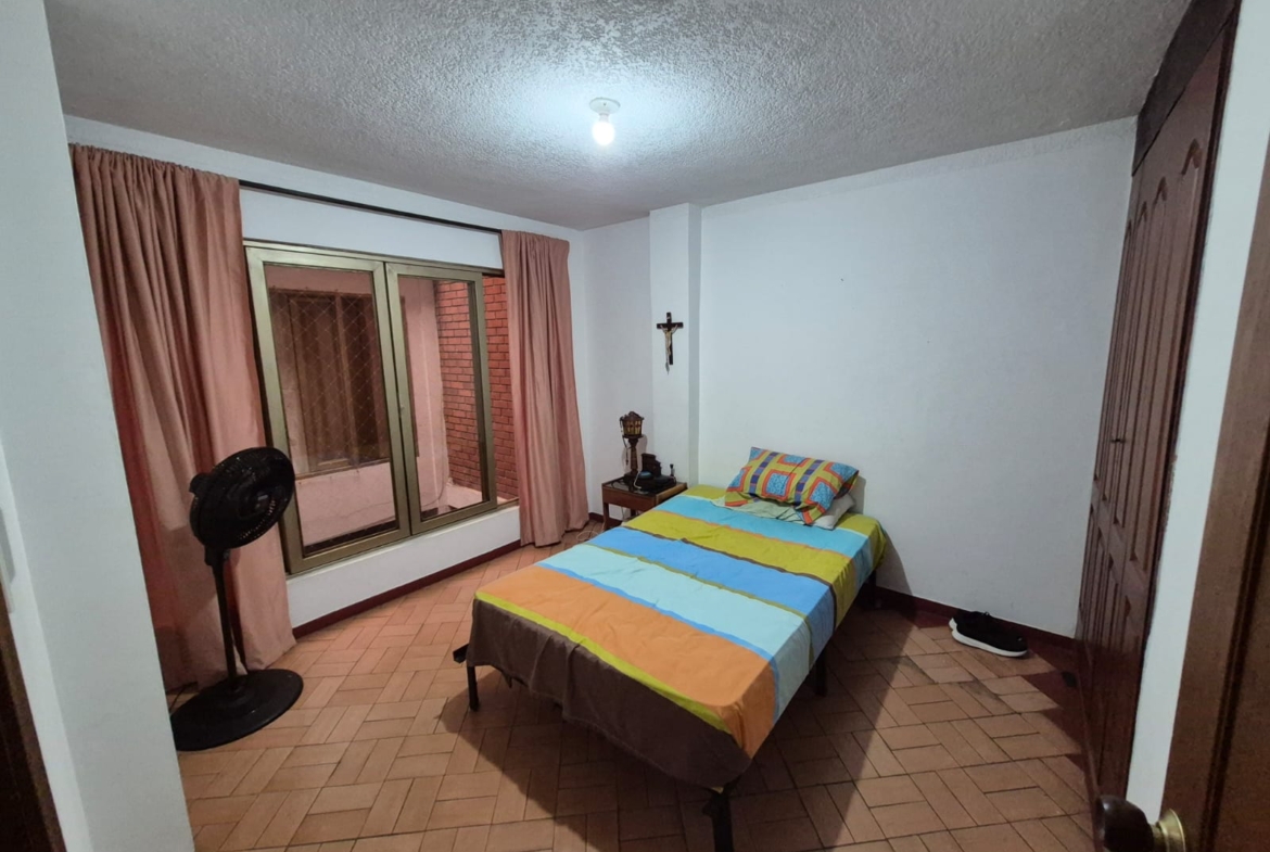 Casa Miraflores 3 Niveles