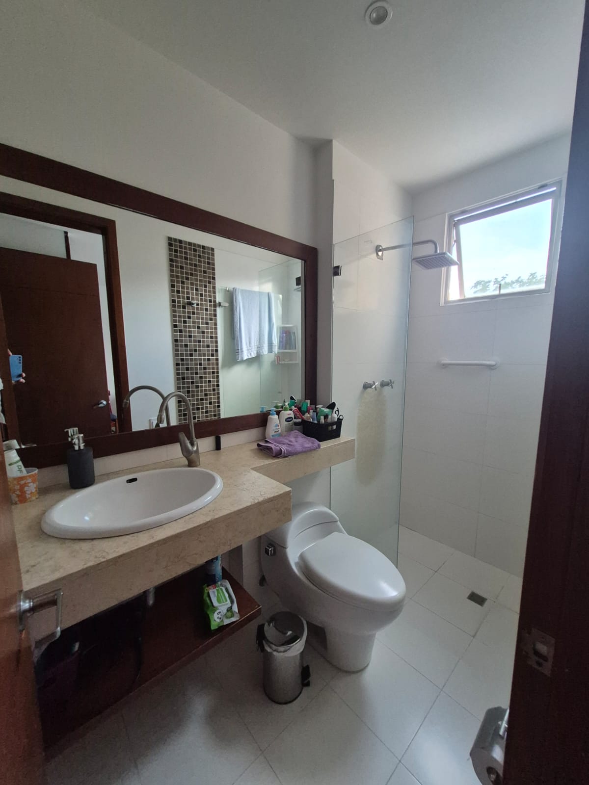 F-2N ALCOBA 2 BAÑO