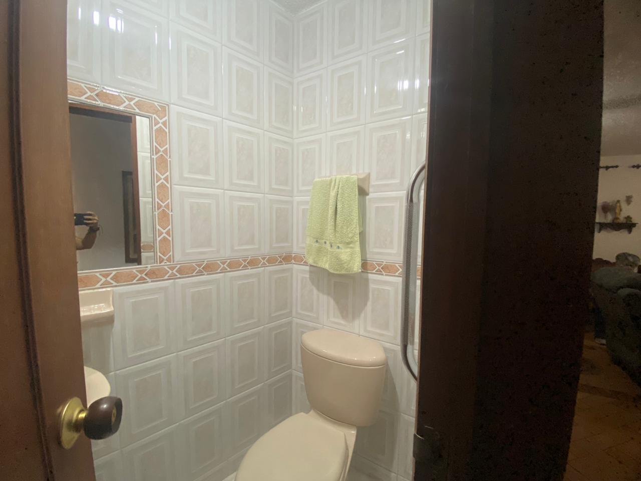 F-2N BAÑO 2