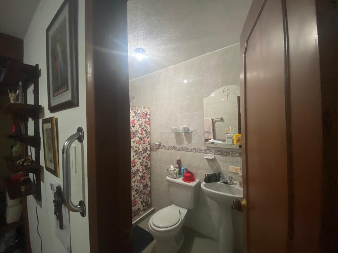 F-2N BAÑO