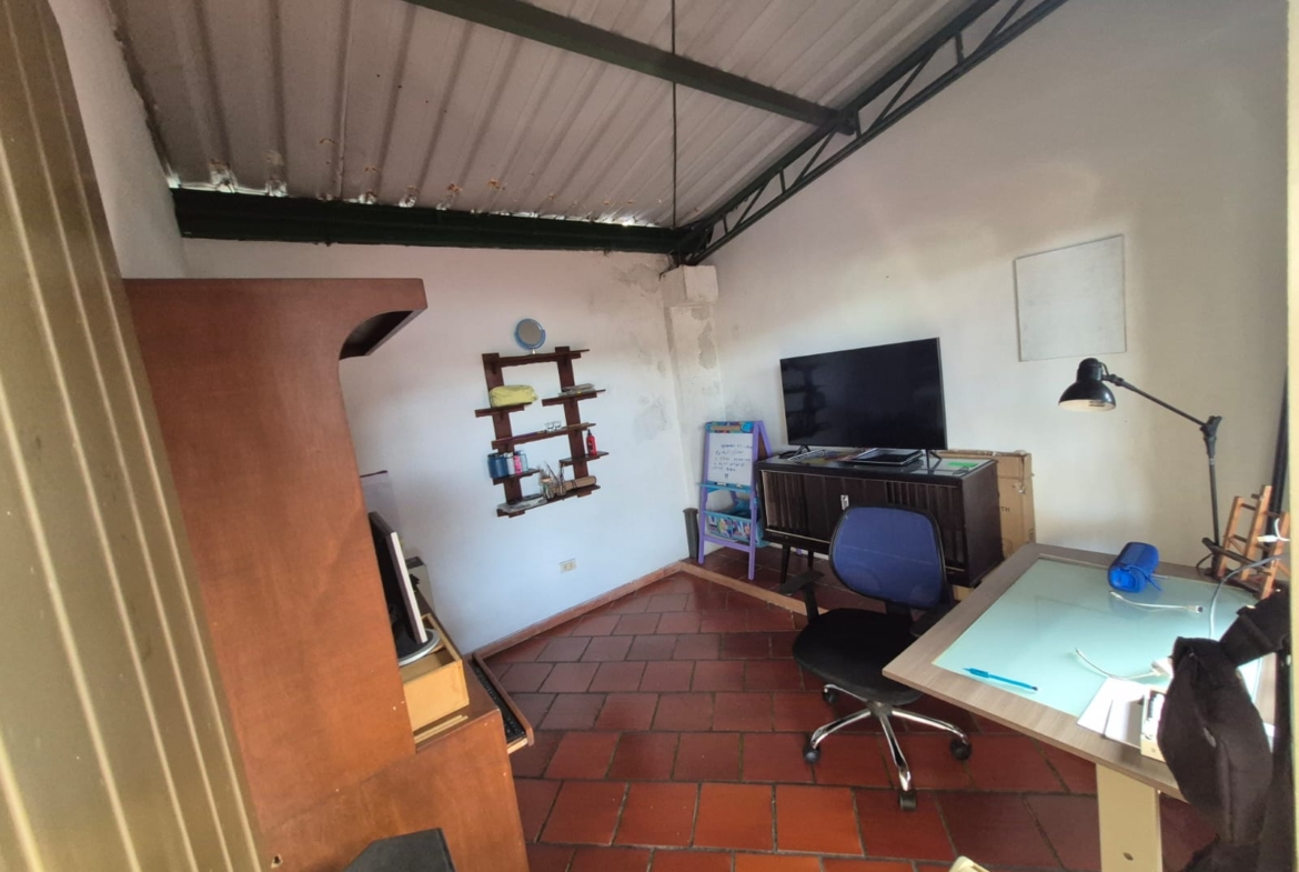 Casa Miraflores 3 Niveles