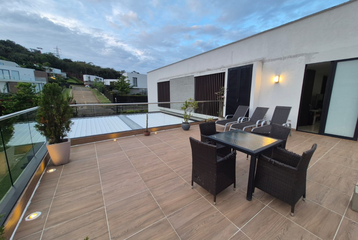 Casa Yarumal Condominio Hipico Pance