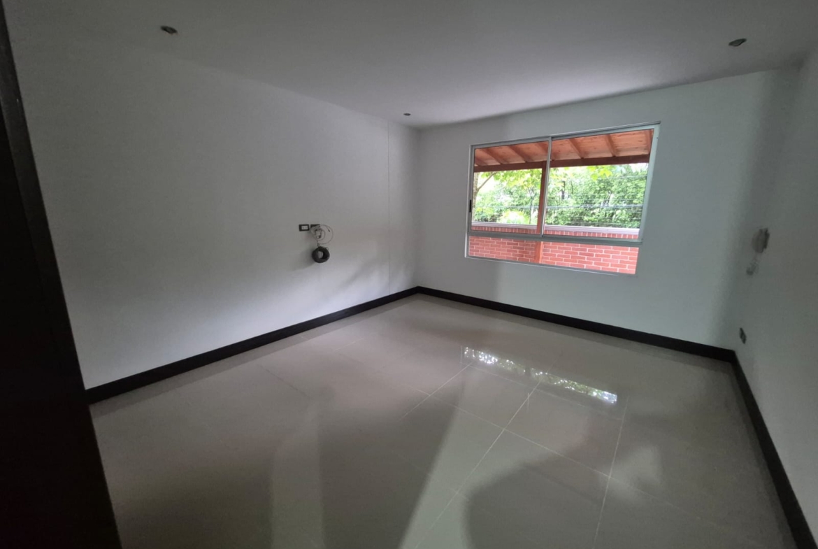 Apartamento Lombardia Club House Pance