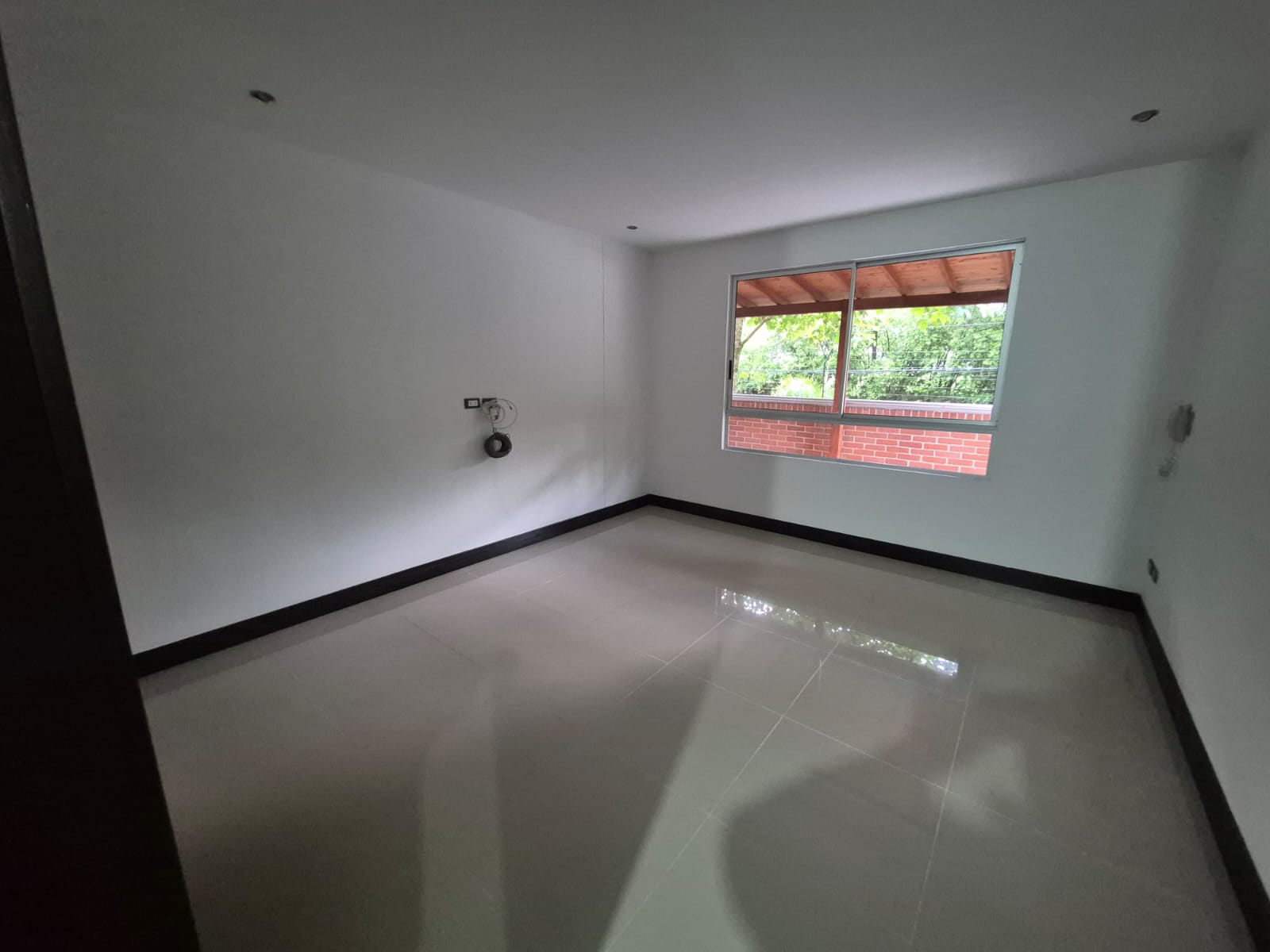 F-ALCOBA 1B Apartamento Lombardia Club House Pance