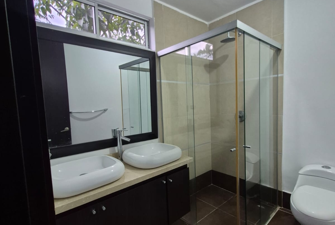 Apartamento Lombardia Club House Pance