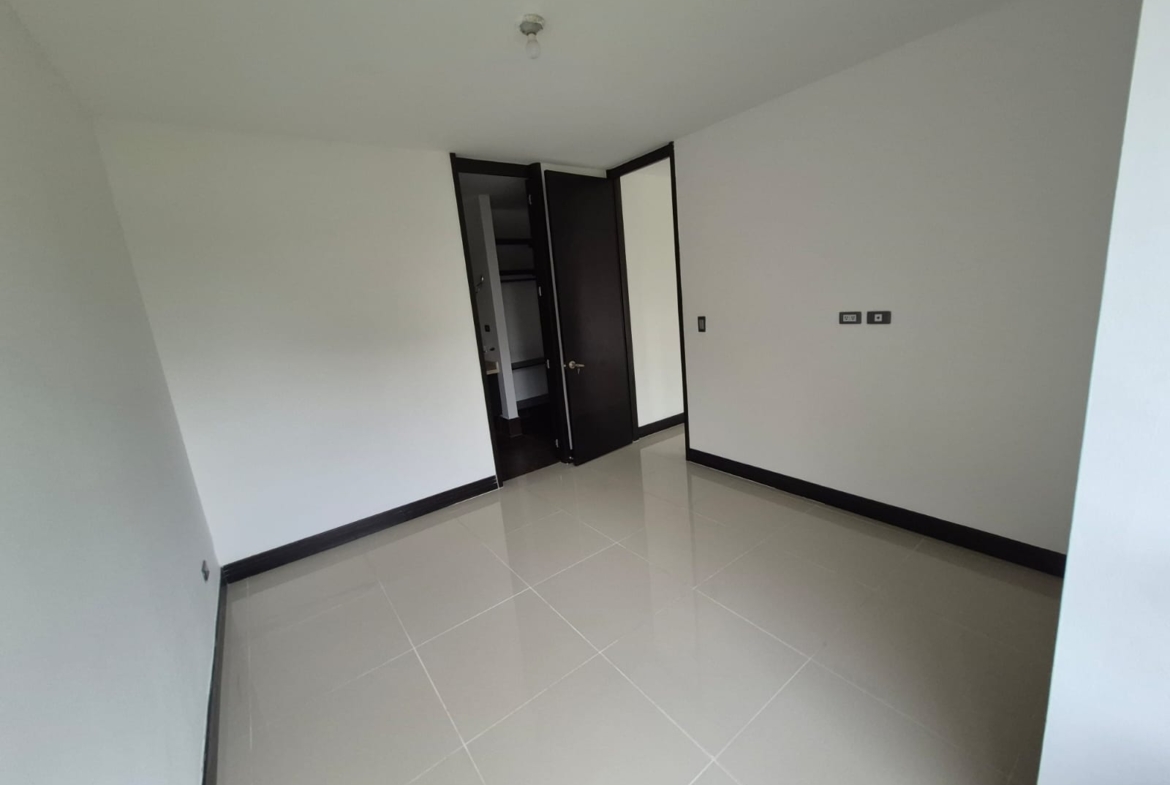 Apartamento Lombardia Club House Pance
