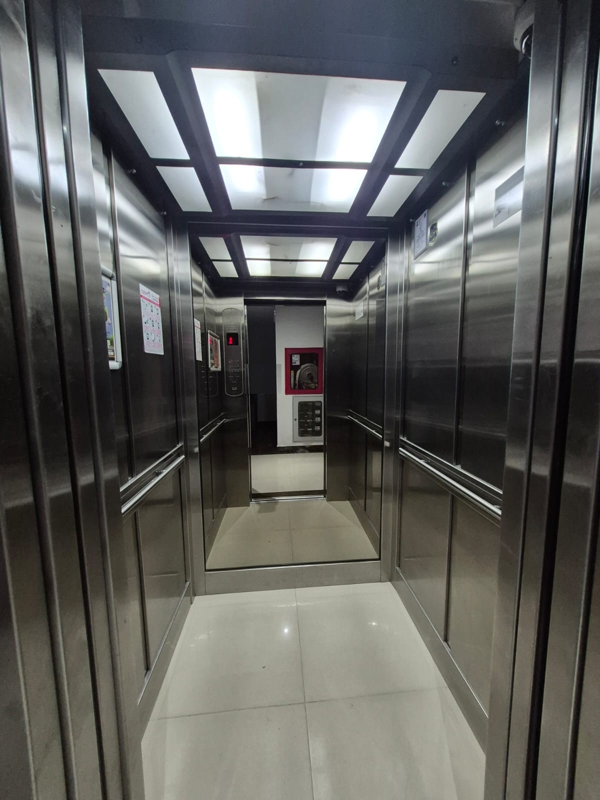 F-ASCENSOR Apartamento Lombardia Club House Pance