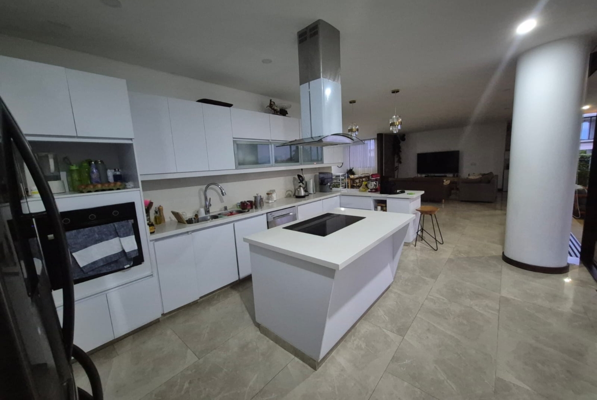 Casa Yarumal Condominio Hipico Pance