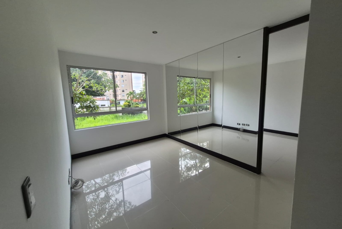 Apartamento Lombardia Club House Pance