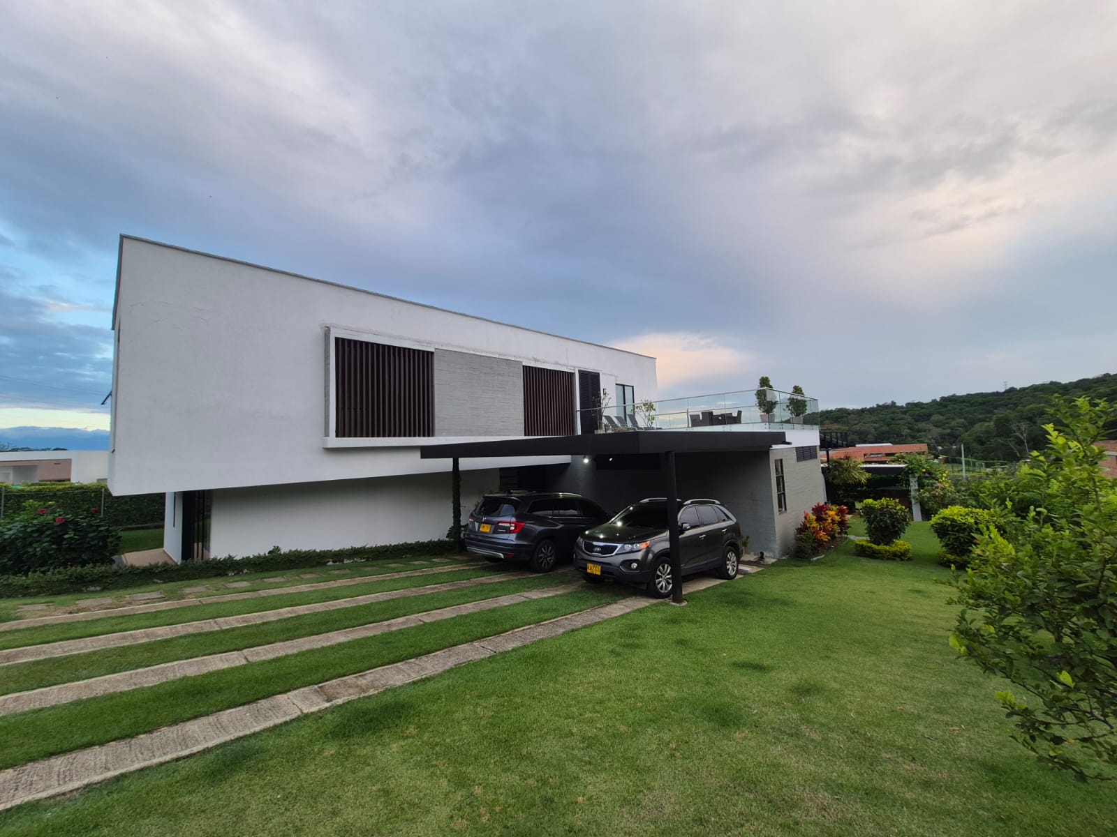 Casa Yarumal Condominio Hipico Pance
