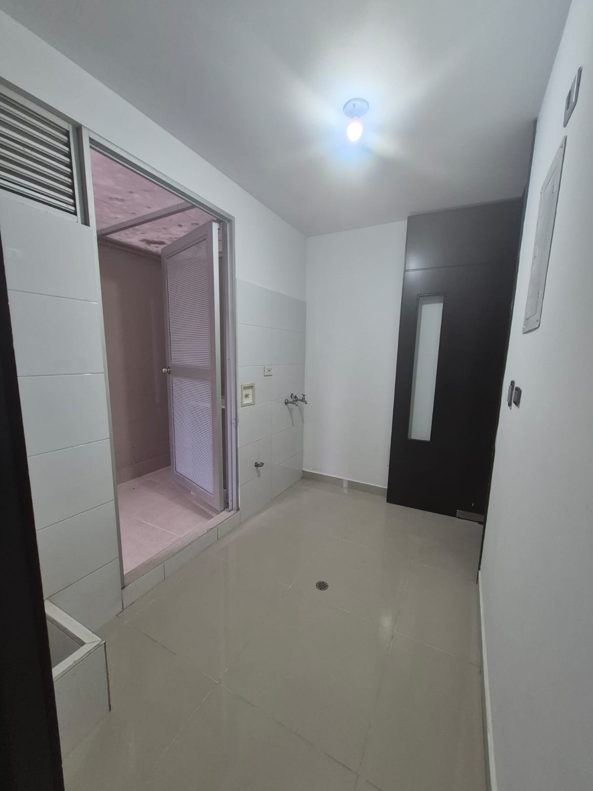 F-ROPAS – OFICIOS 2 Apartamento Lombardia Club House Pance