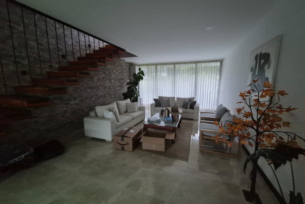 Casa Yarumal Condominio Hipico Pance
