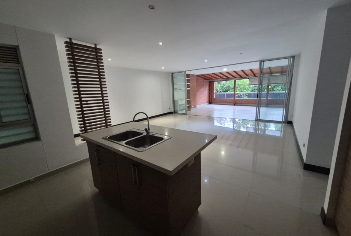 Apartamento Lombardia Club House Pance