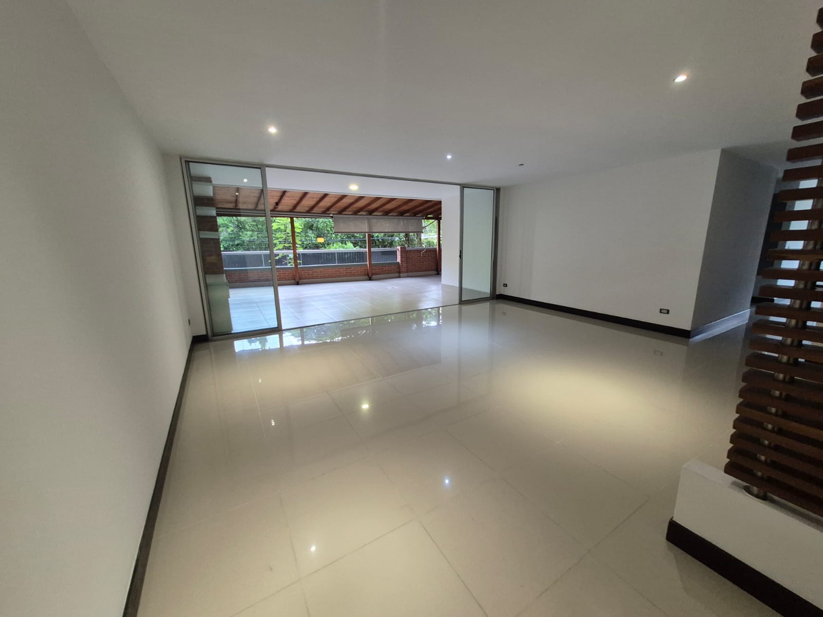 F-SALON COMEDOR 2 Apartamento Lombardia Club House Pance