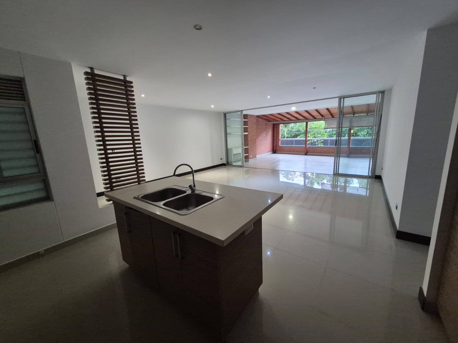 F-SALON COMEDOR Apartamento Lombardia Club House Pance