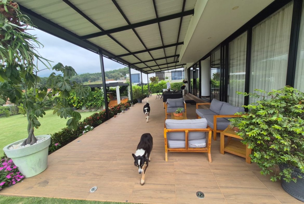 Casa Yarumal Condominio Hipico Pance