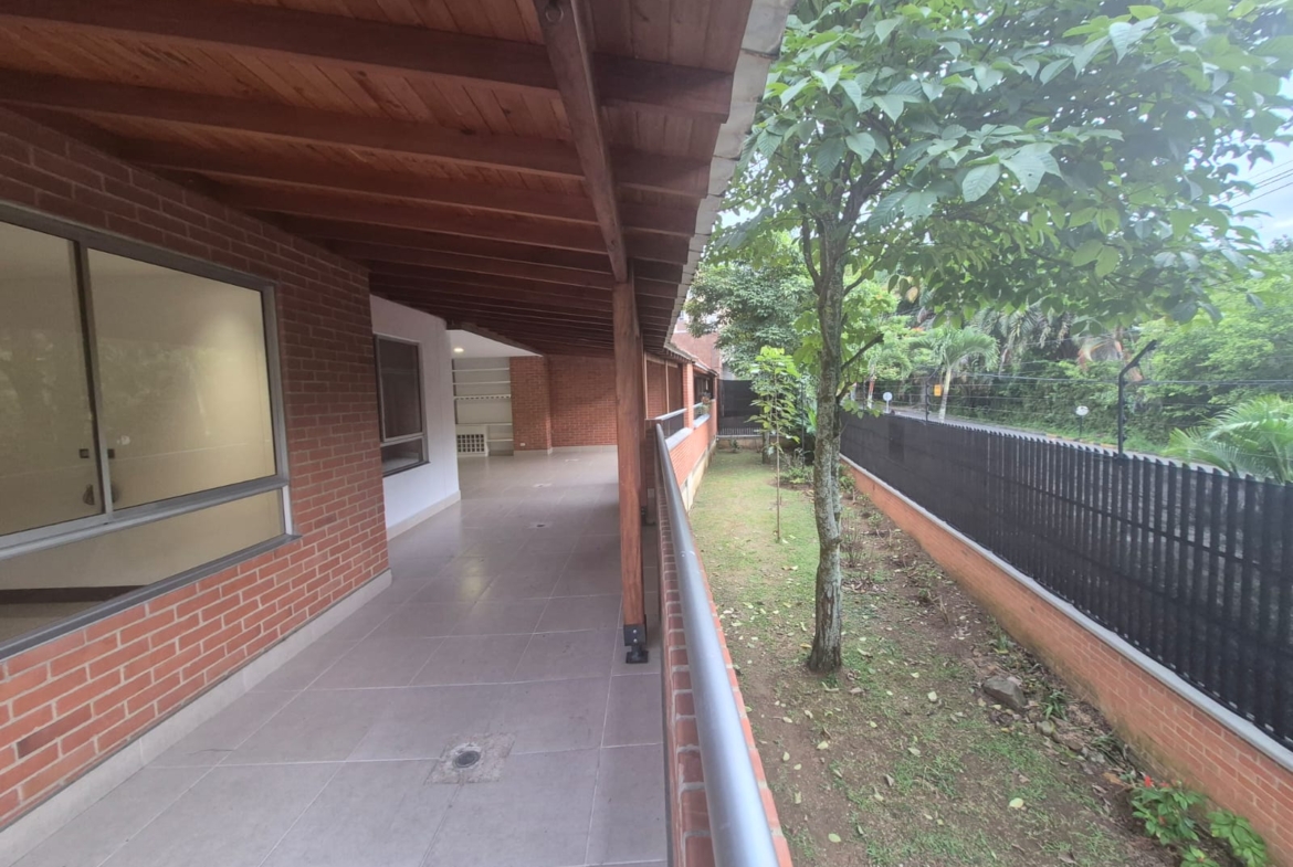 Apartamento Lombardia Club House Pance