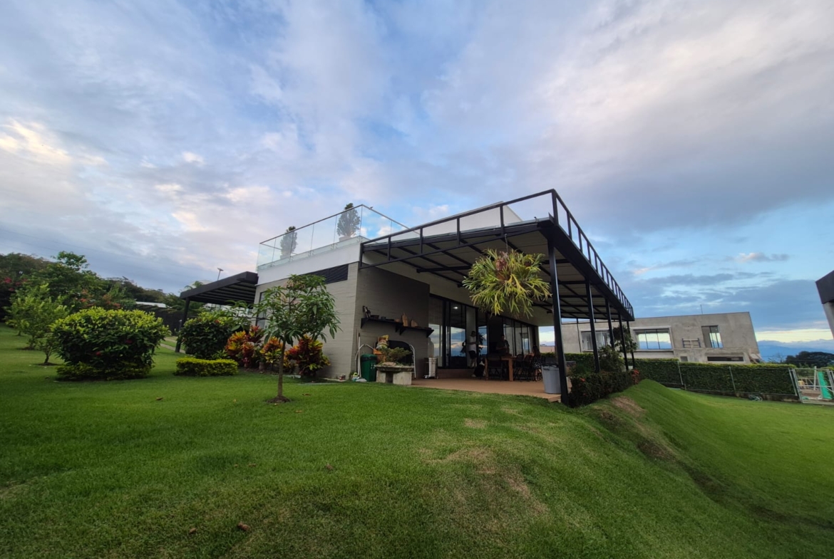 Casa Yarumal Condominio Hipico Pance