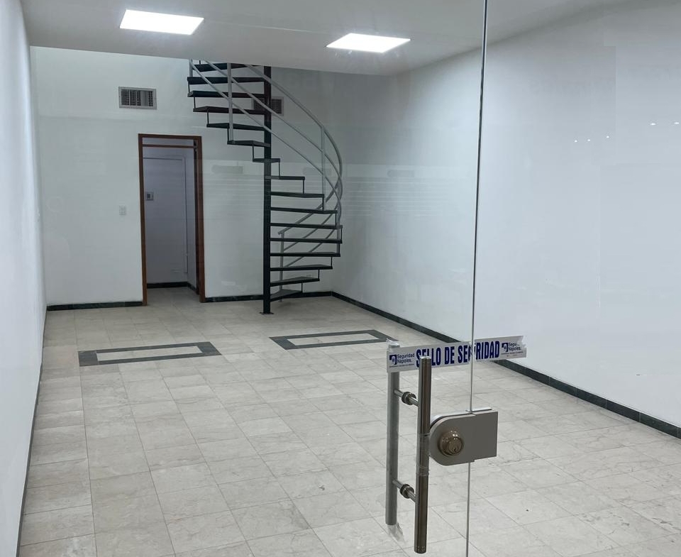 Local Cosmocentro 2 Nivel